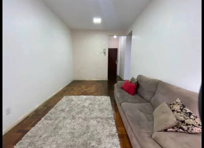 Apartamento à venda com 2 quartos, 64m² - Foto 1