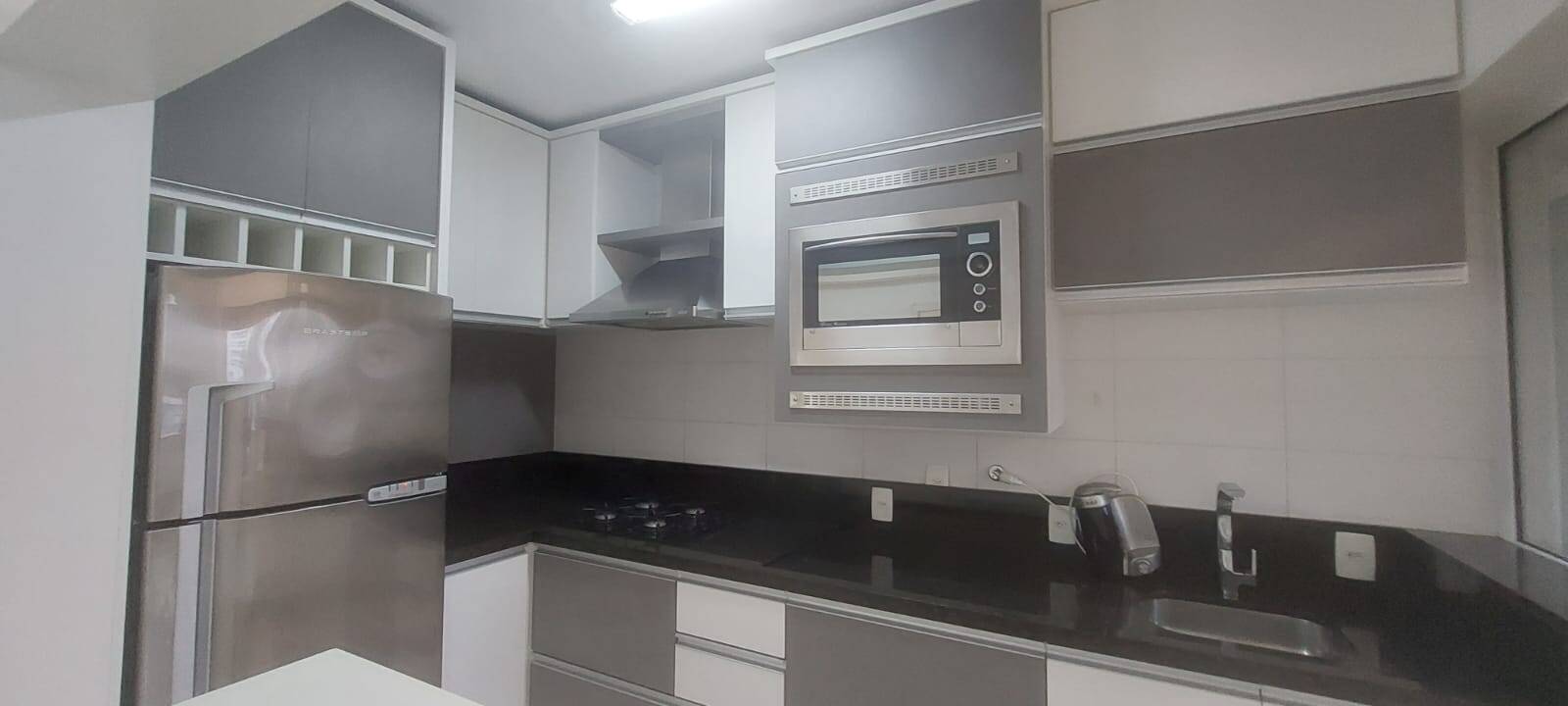 Apartamento à venda com 2 quartos, 71m² - Foto 7