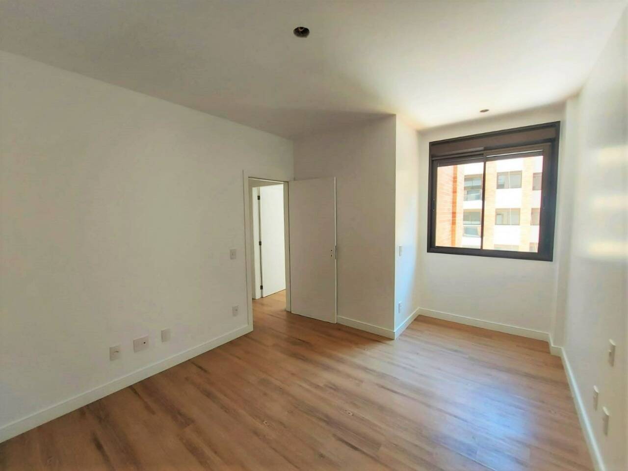 Apartamento à venda com 3 quartos, 108m² - Foto 7