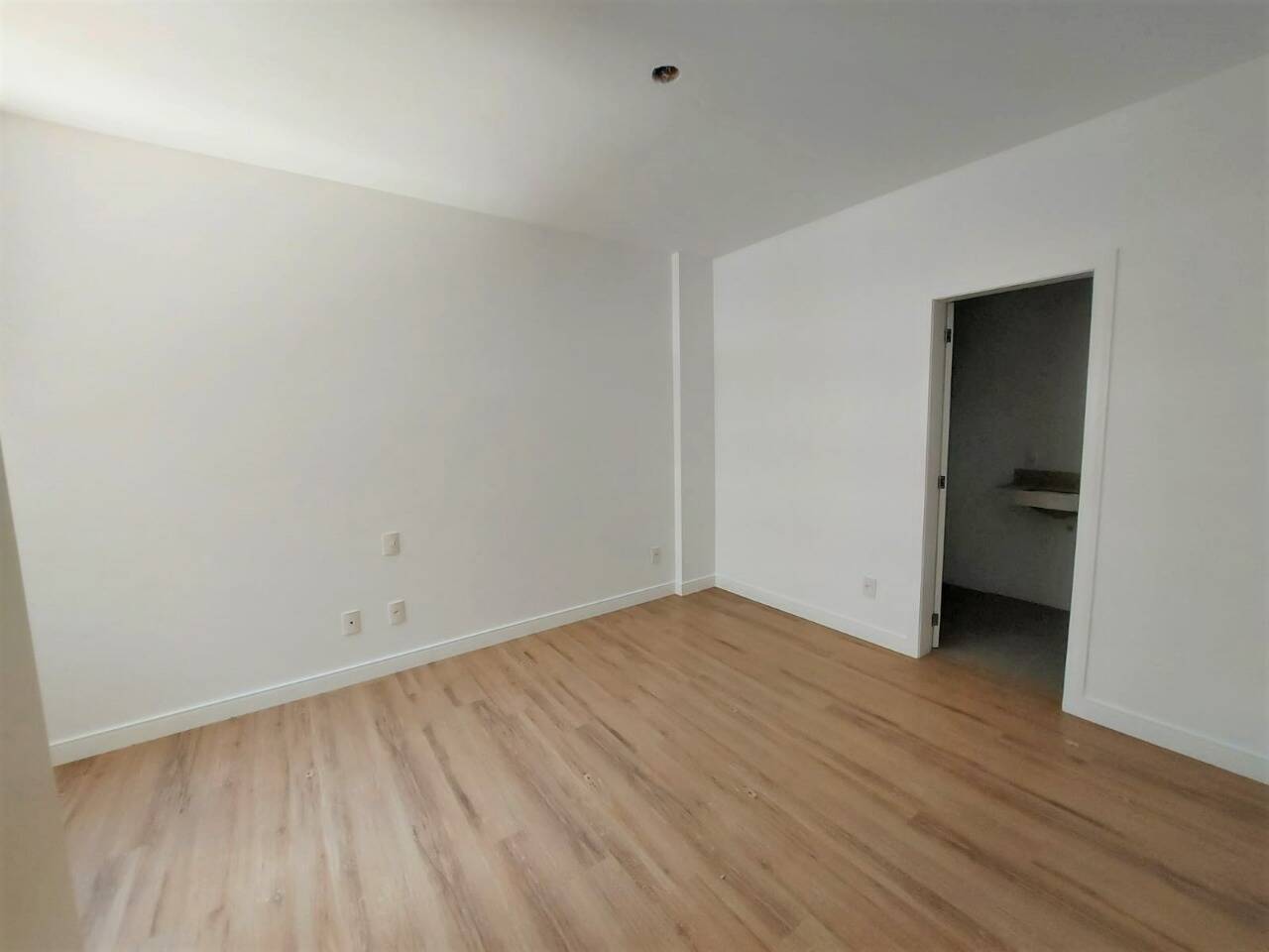 Apartamento à venda com 3 quartos, 108m² - Foto 13