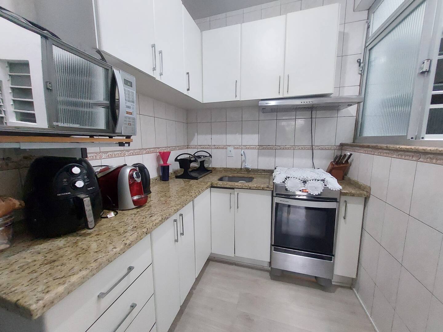 Apartamento à venda com 3 quartos, 76m² - Foto 3