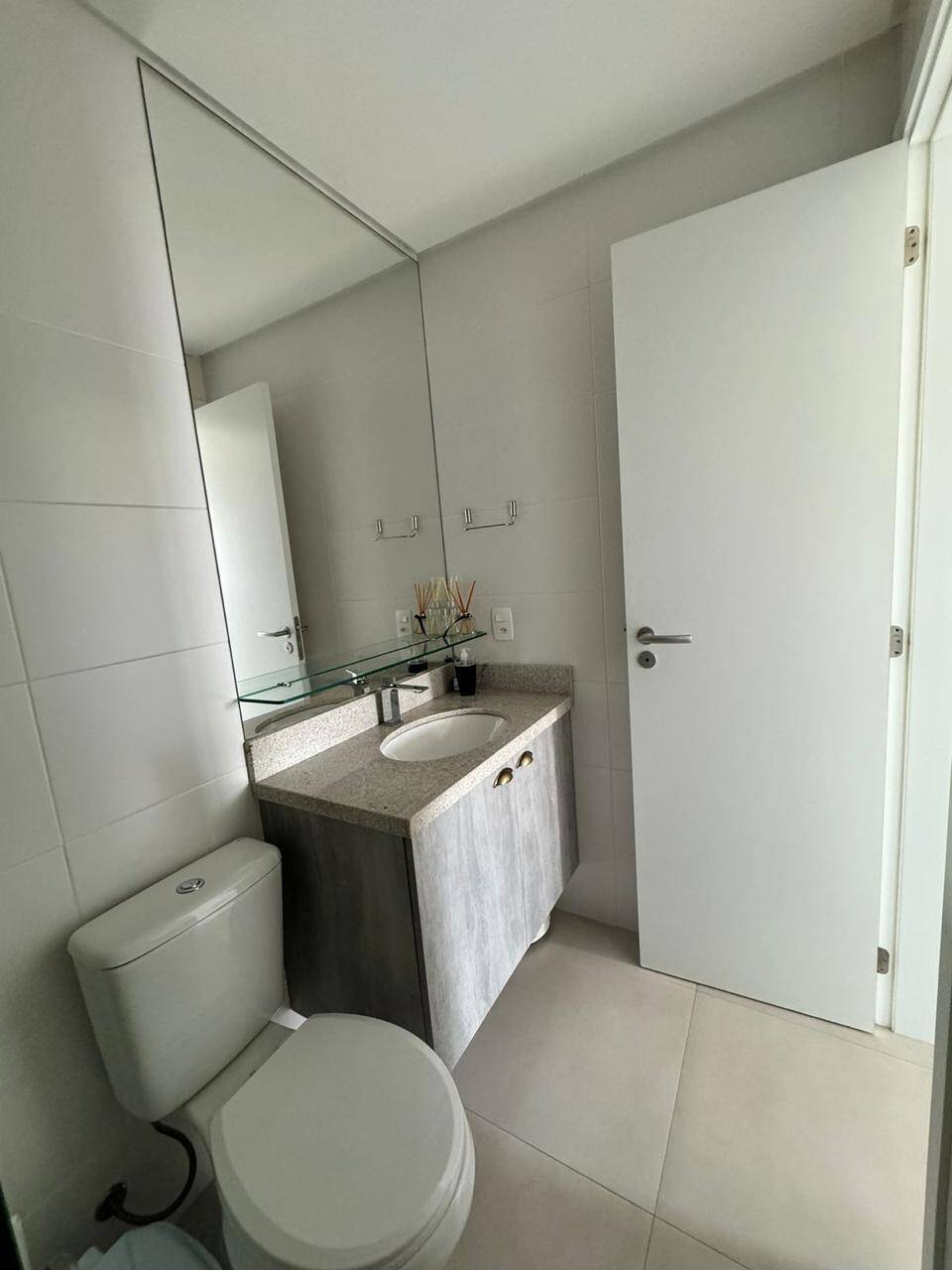 Apartamento à venda com 2 quartos, 69m² - Foto 12