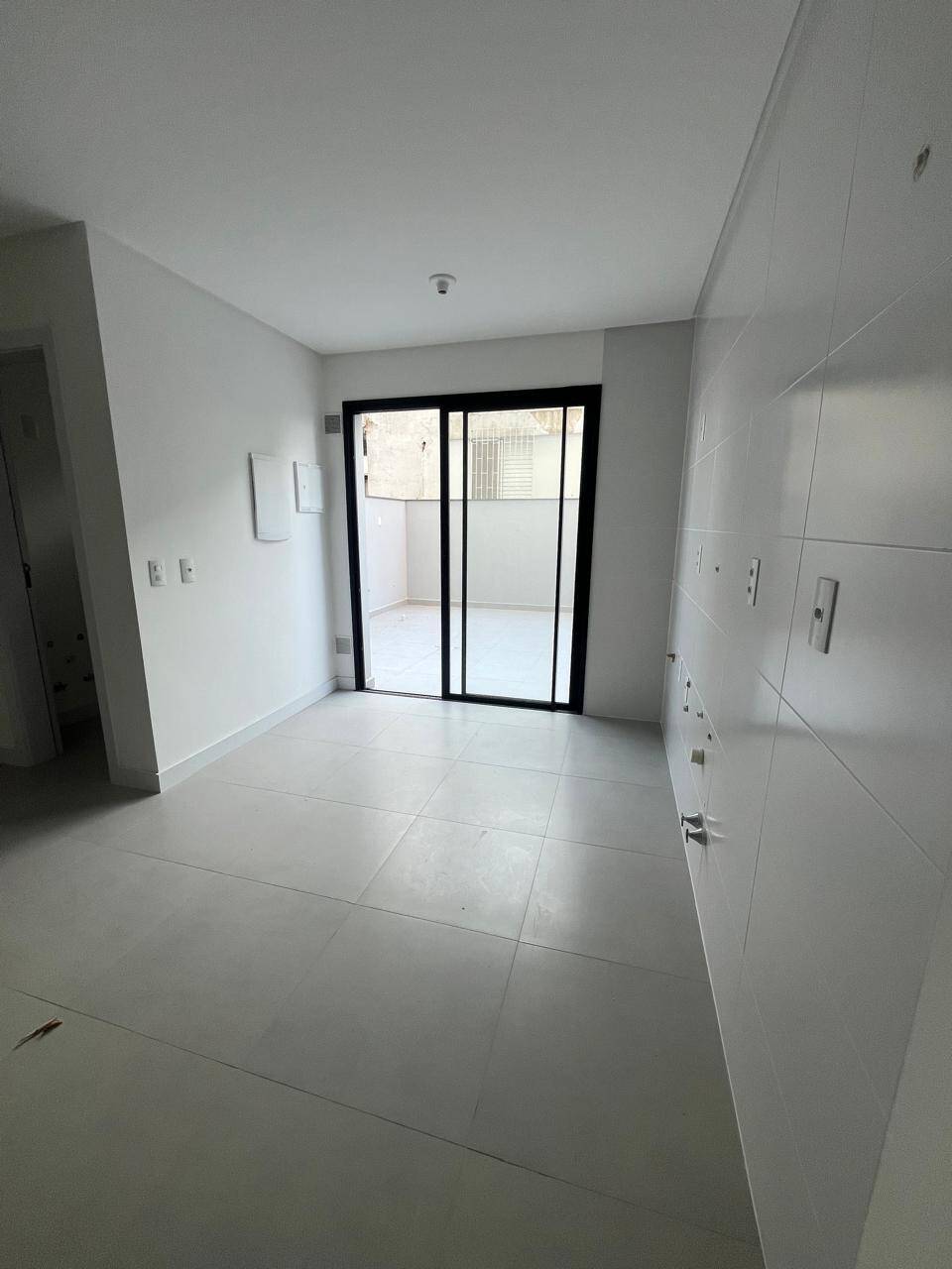 Apartamento à venda com 1 quarto, 68m² - Foto 15