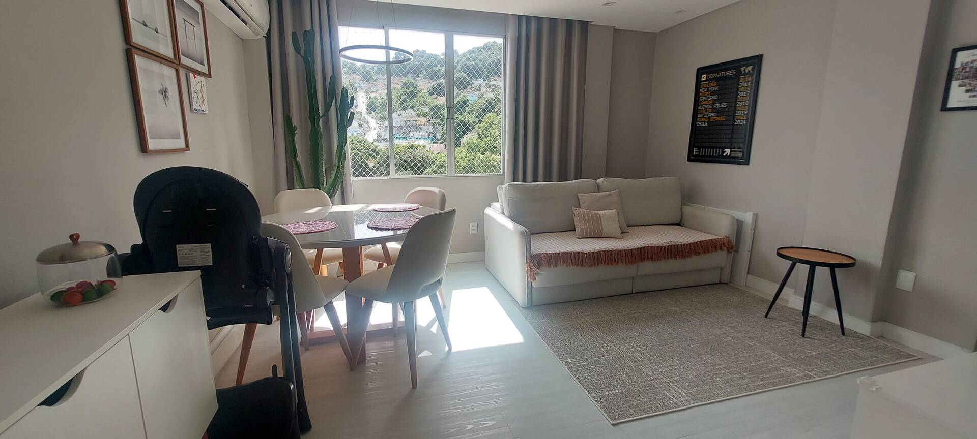 Apartamento à venda com 2 quartos, 62m² - Foto 1