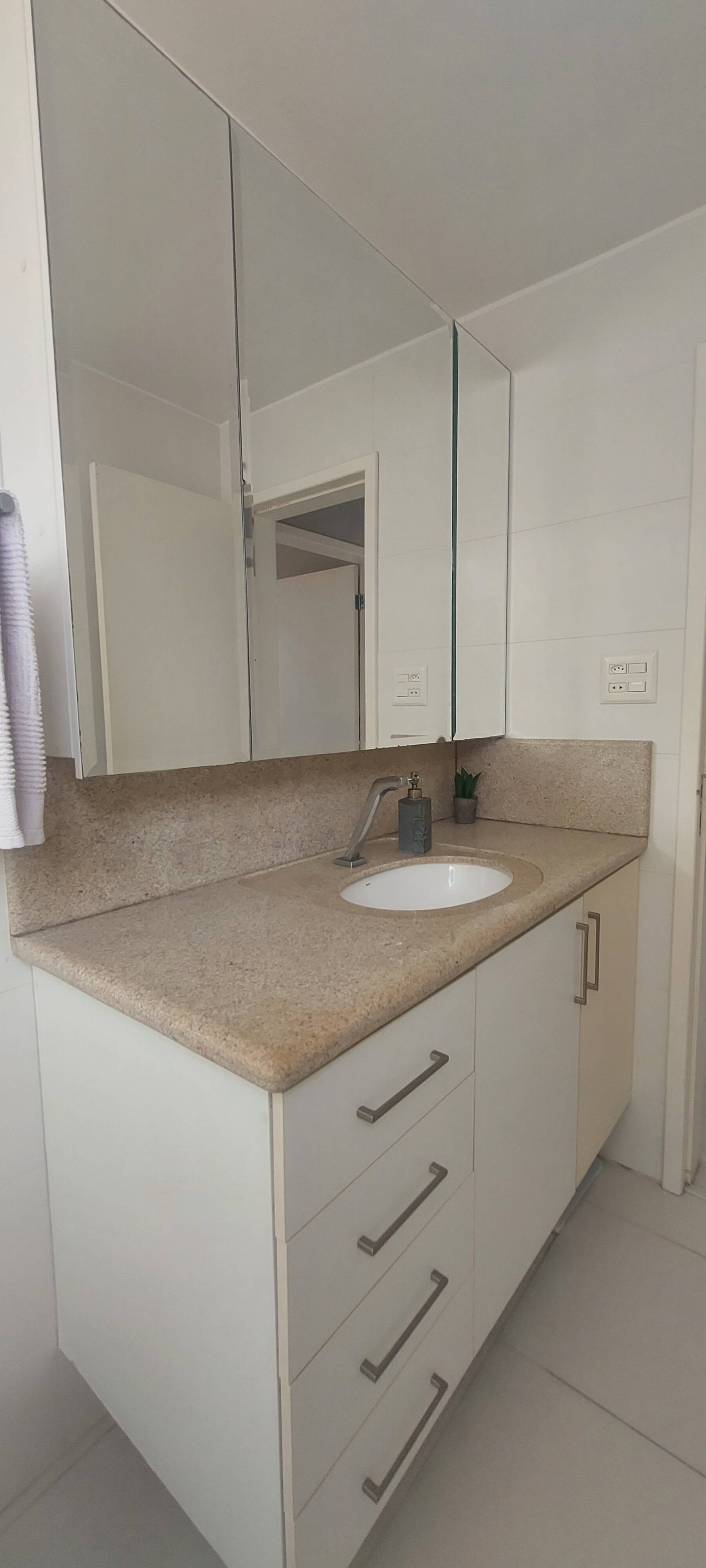 Apartamento à venda com 2 quartos, 62m² - Foto 20