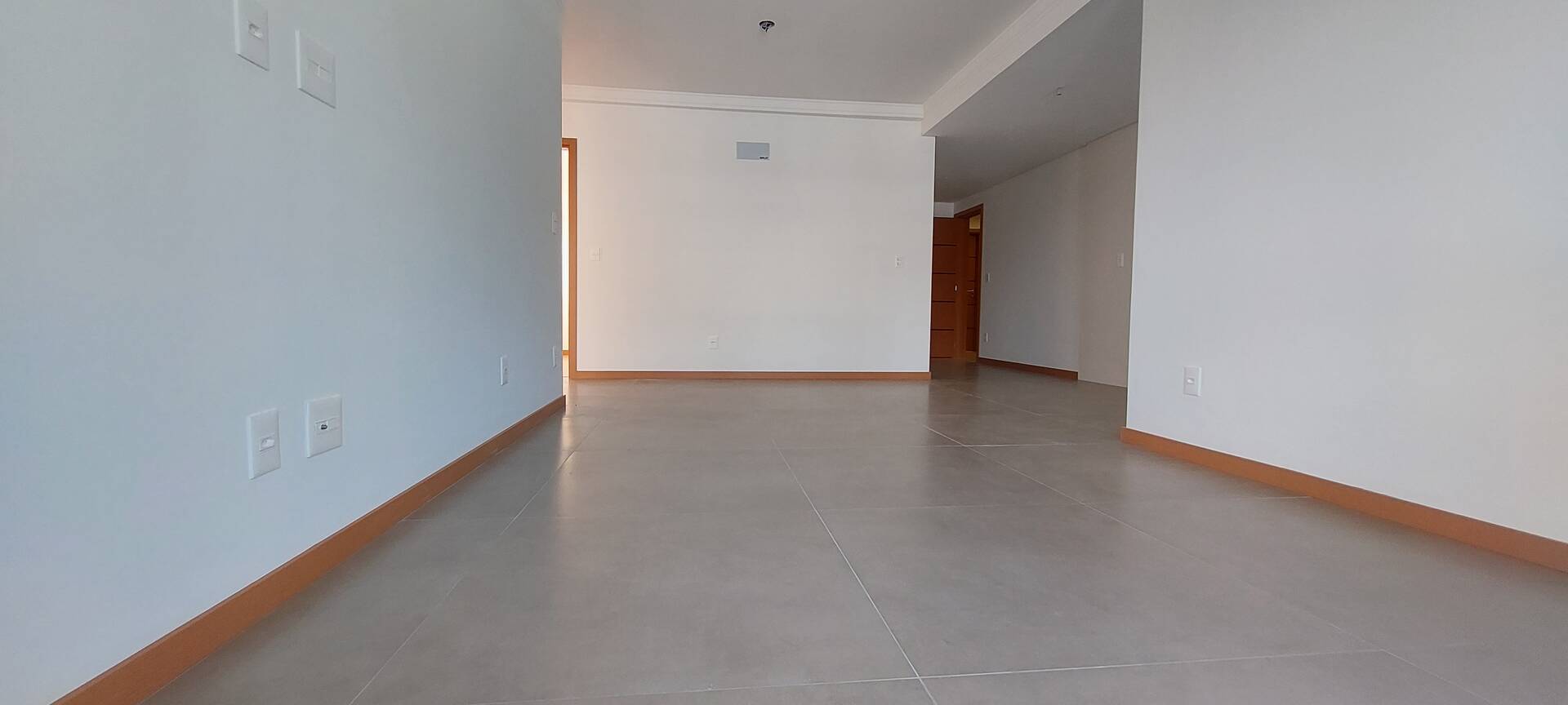 Apartamento à venda com 2 quartos, 79m² - Foto 6