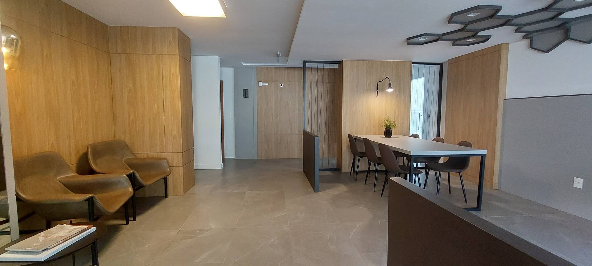 Apartamento à venda com 2 quartos, 79m² - Foto 11