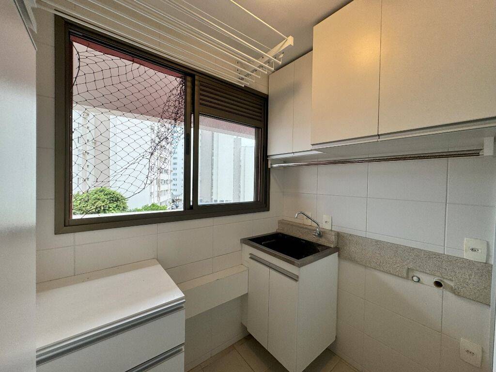 Apartamento à venda com 3 quartos, 93m² - Foto 7