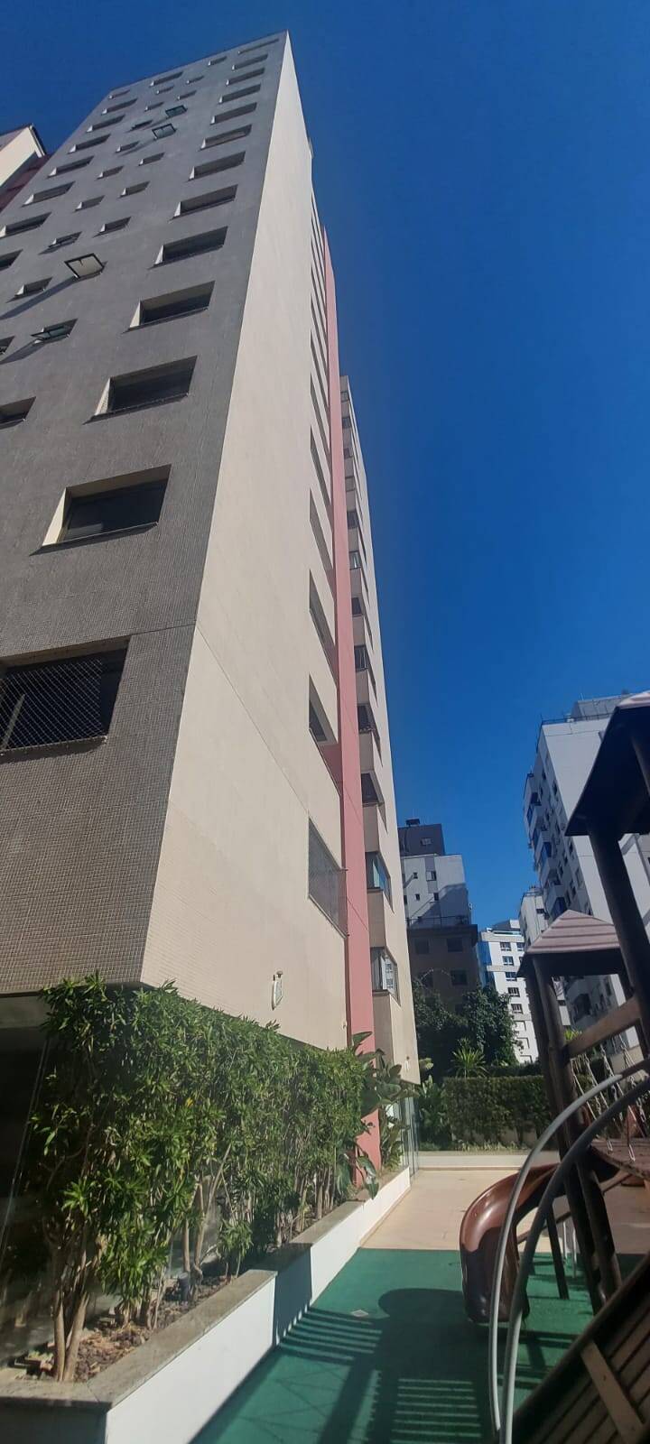 Apartamento à venda com 3 quartos, 93m² - Foto 29