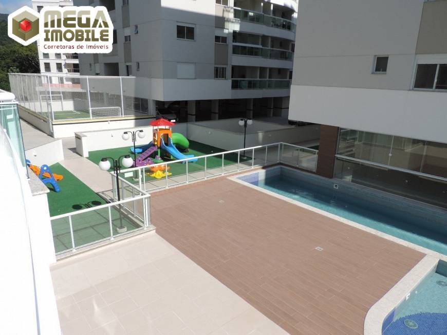 Apartamento à venda com 3 quartos, 96m² - Foto 17