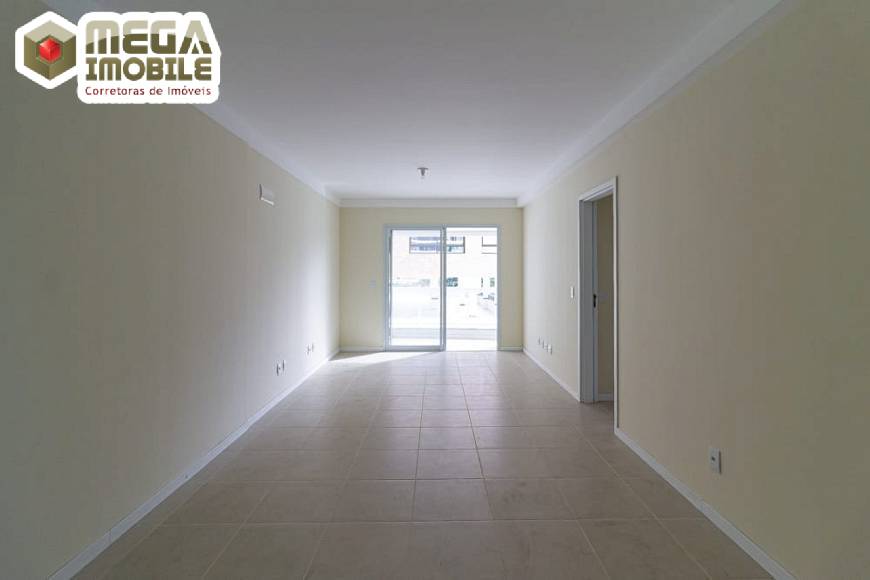 Apartamento à venda com 3 quartos, 96m² - Foto 4