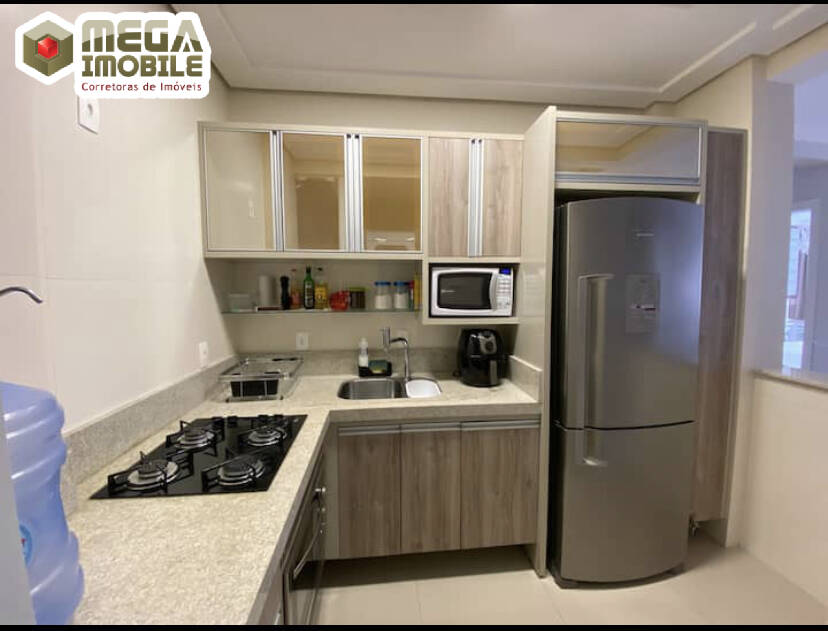 Apartamento à venda com 2 quartos, 68m² - Foto 2