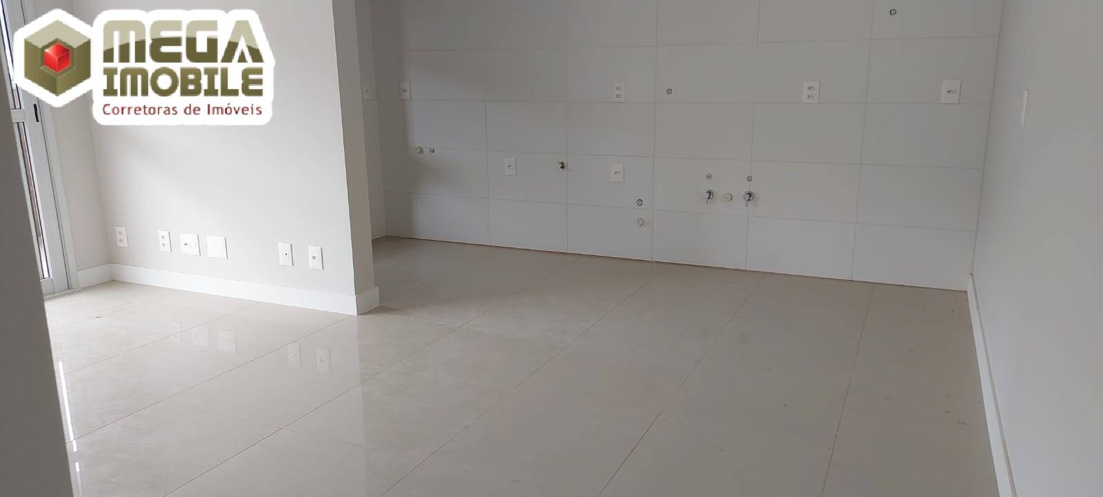 Apartamento à venda com 3 quartos, 95m² - Foto 3