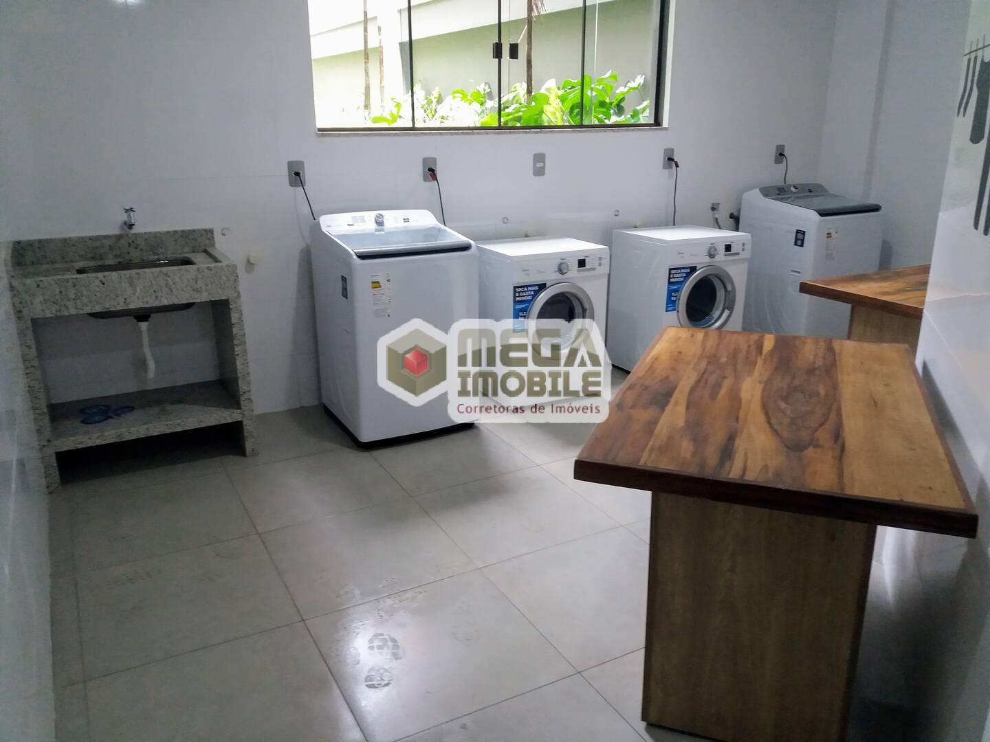 Apartamento à venda com 2 quartos, 72m² - Foto 10