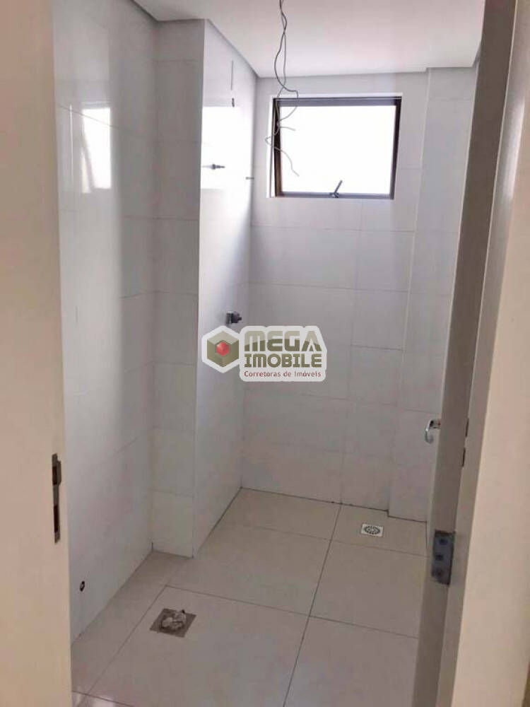 Apartamento à venda com 2 quartos, 105m² - Foto 9