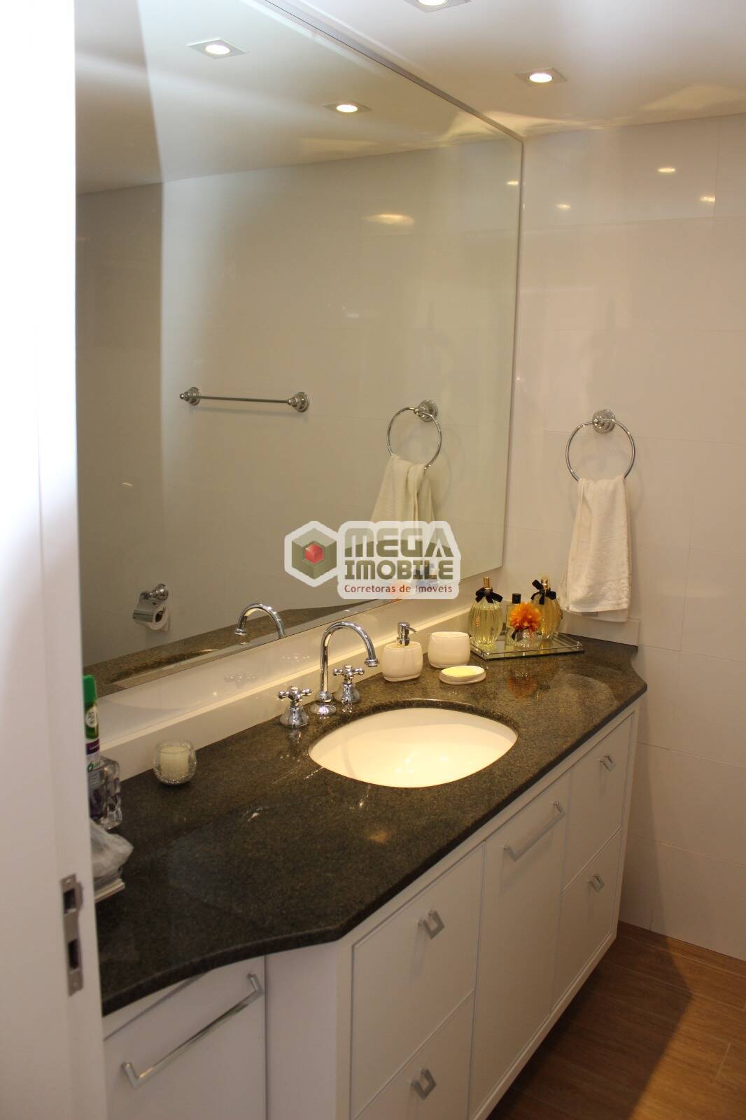 Apartamento à venda com 4 quartos, 120m² - Foto 11