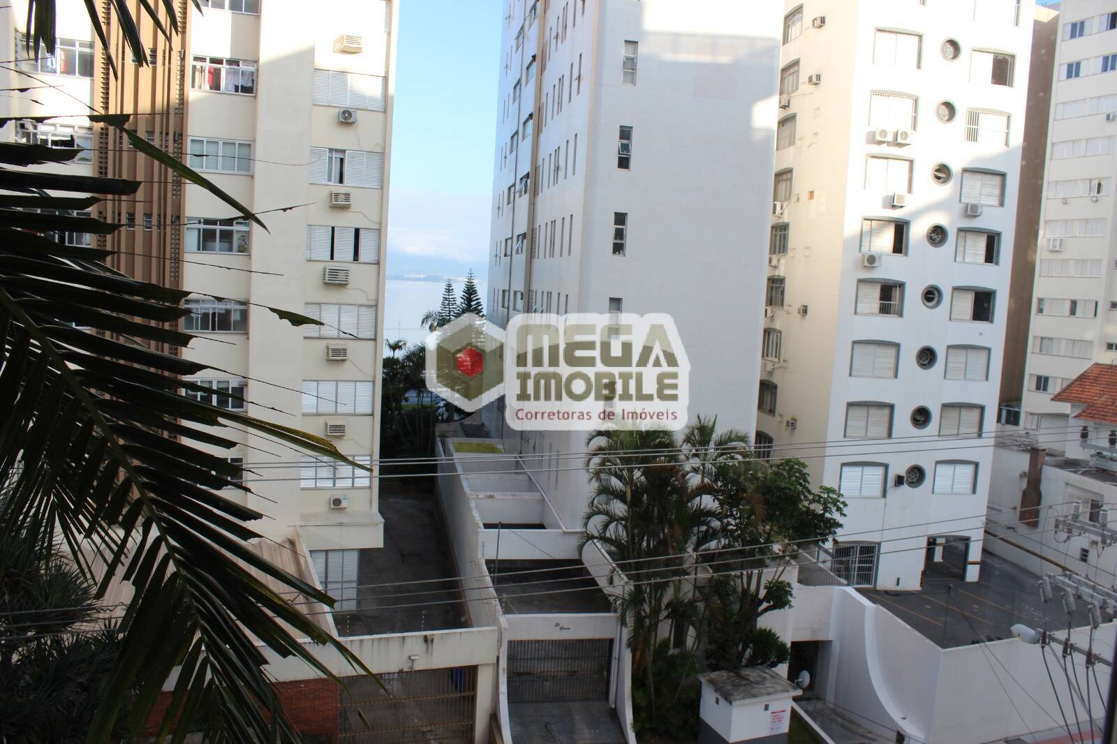 Apartamento à venda com 4 quartos, 120m² - Foto 4