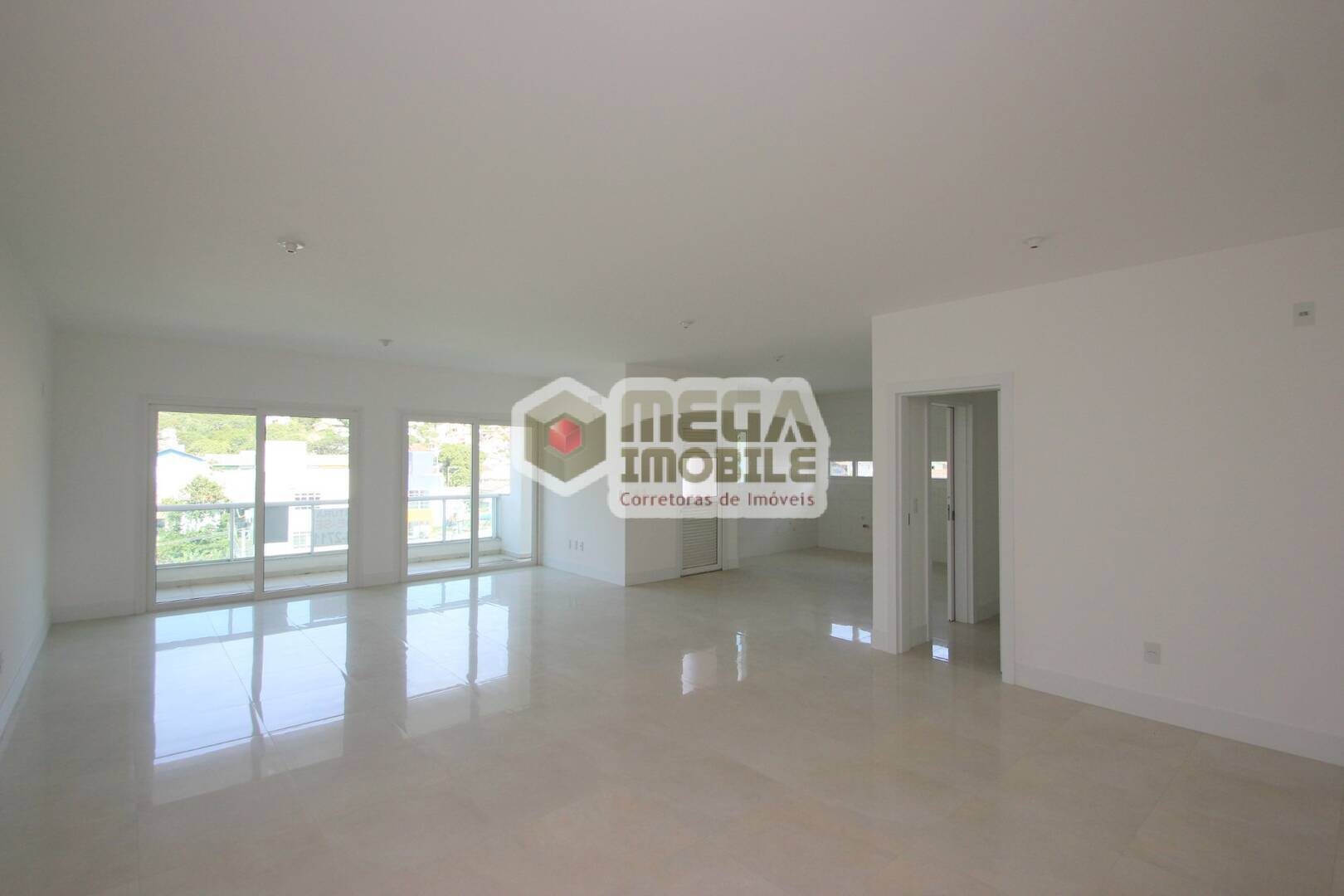 Cobertura à venda com 3 quartos, 231m² - Foto 1