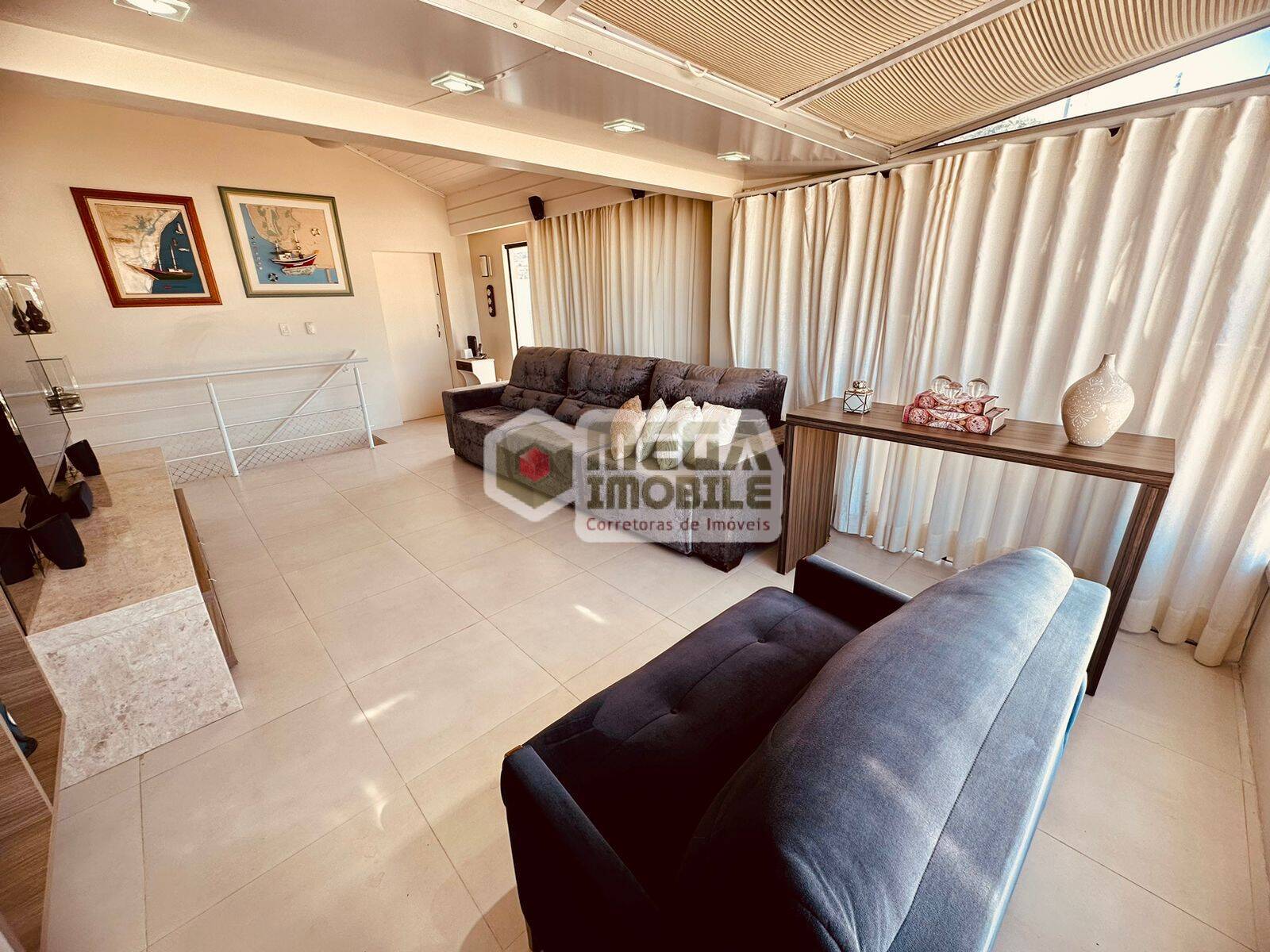 Apartamento à venda com 3 quartos, 160m² - Foto 4