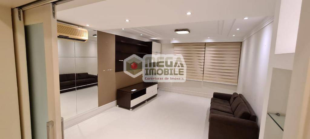 Apartamento à venda com 2 quartos, 110m² - Foto 2