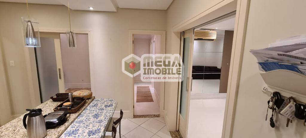 Apartamento à venda com 2 quartos, 110m² - Foto 4