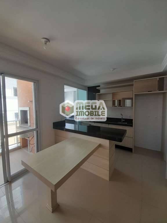 Apartamento à venda, 69m² - Foto 1