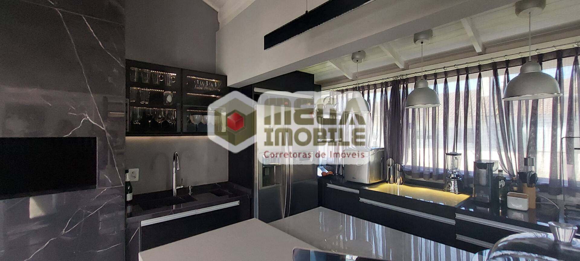 Apartamento à venda com 3 quartos, 160m² - Foto 18