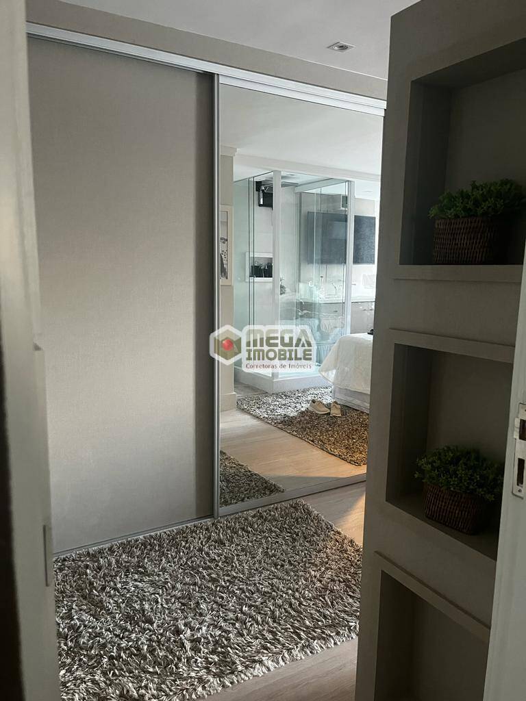 Apartamento à venda com 3 quartos, 160m² - Foto 13