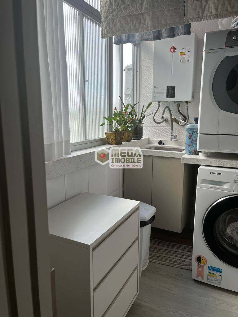 Apartamento à venda com 3 quartos, 160m² - Foto 17