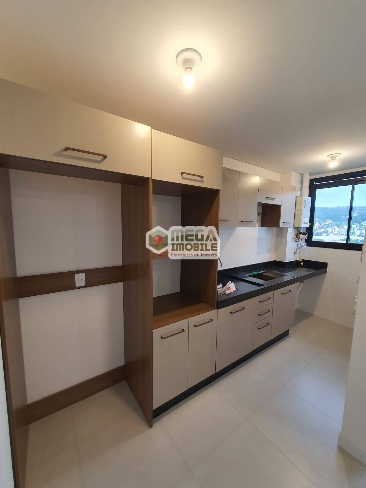 Apartamento à venda com 1 quarto, 35m² - Foto 1