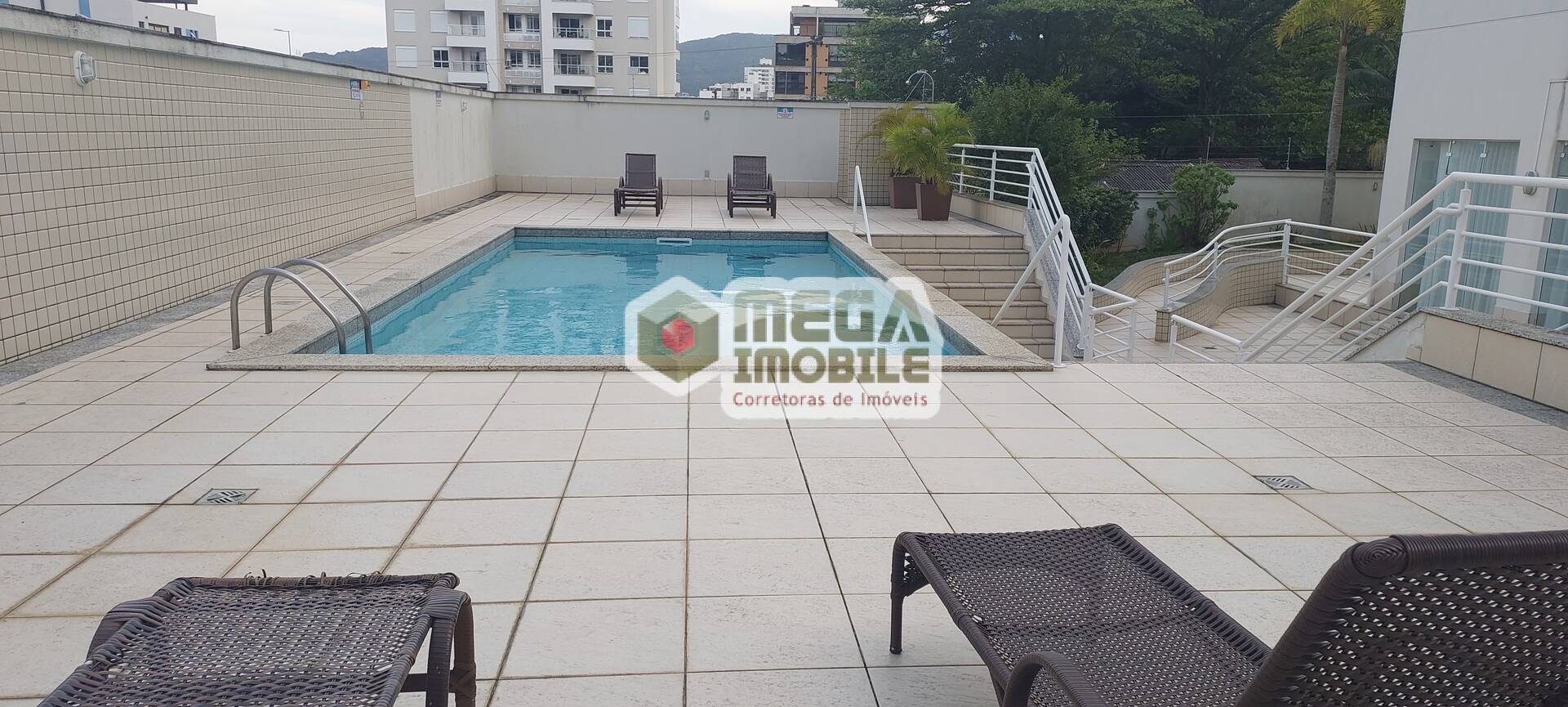 Apartamento à venda com 2 quartos, 70m² - Foto 19