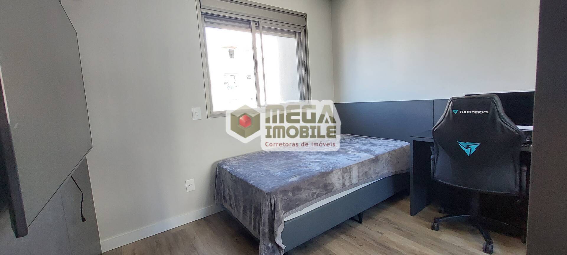 Apartamento à venda com 2 quartos, 65m² - Foto 27