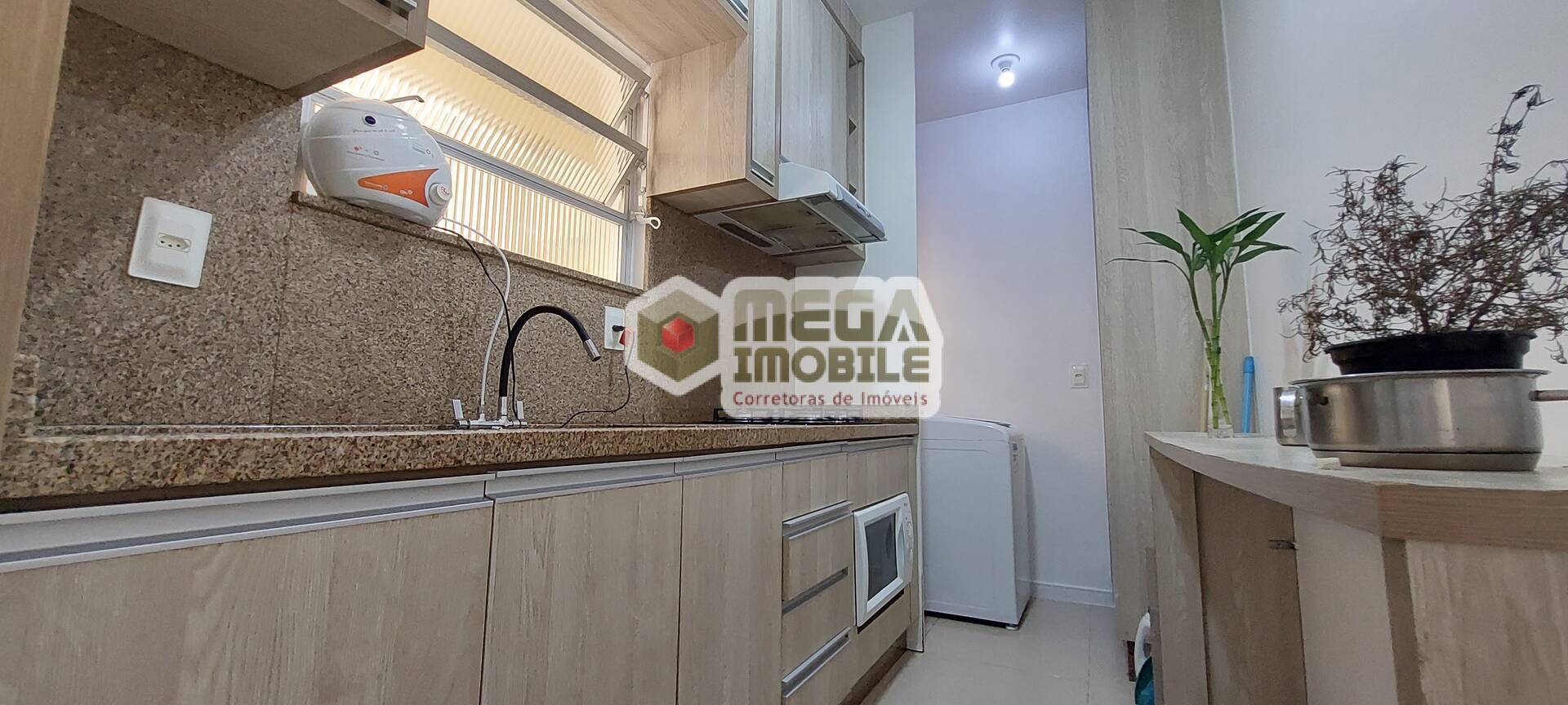 Apartamento à venda com 2 quartos, 58m² - Foto 1