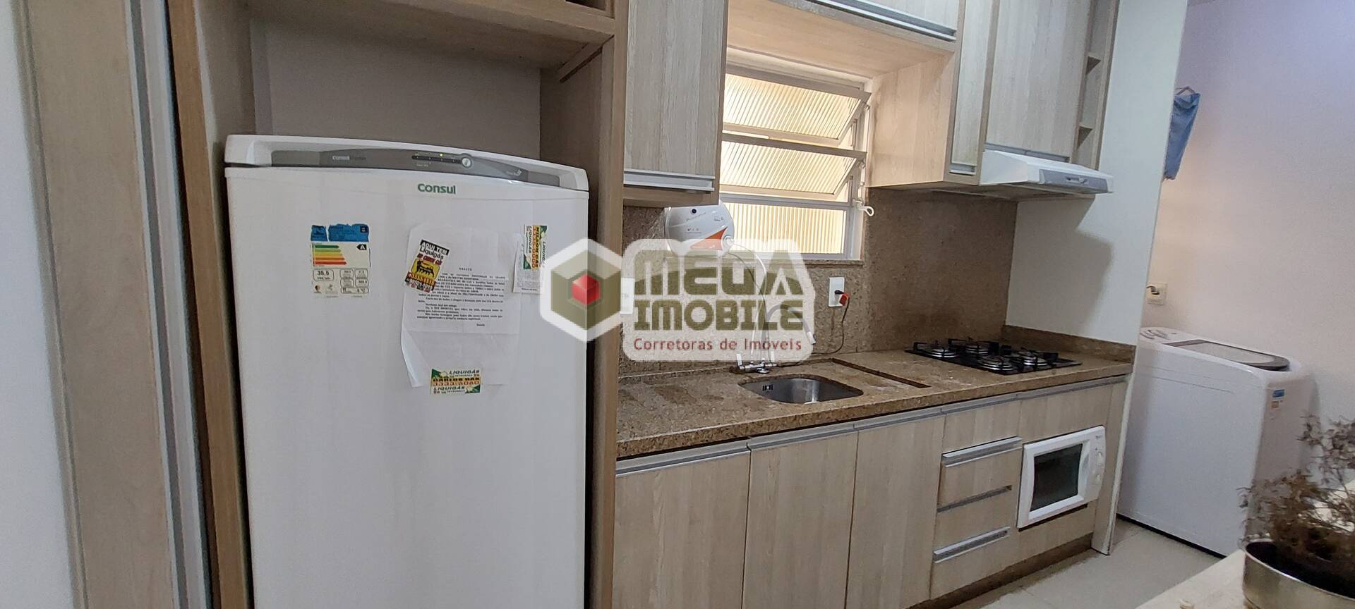 Apartamento à venda com 2 quartos, 58m² - Foto 2