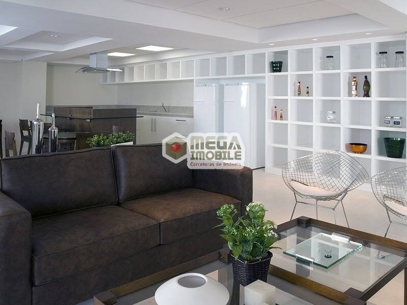 Apartamento à venda com 2 quartos, 72m² - Foto 17