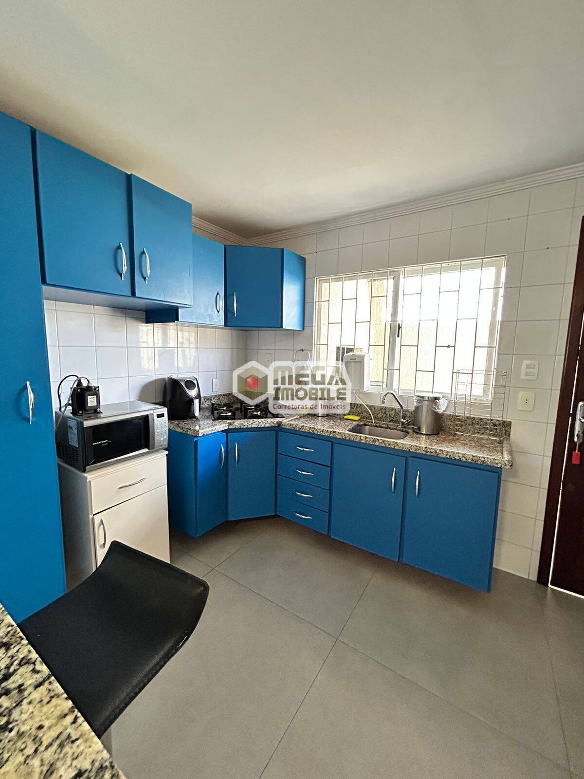 Apartamento à venda com 3 quartos, 125m² - Foto 6