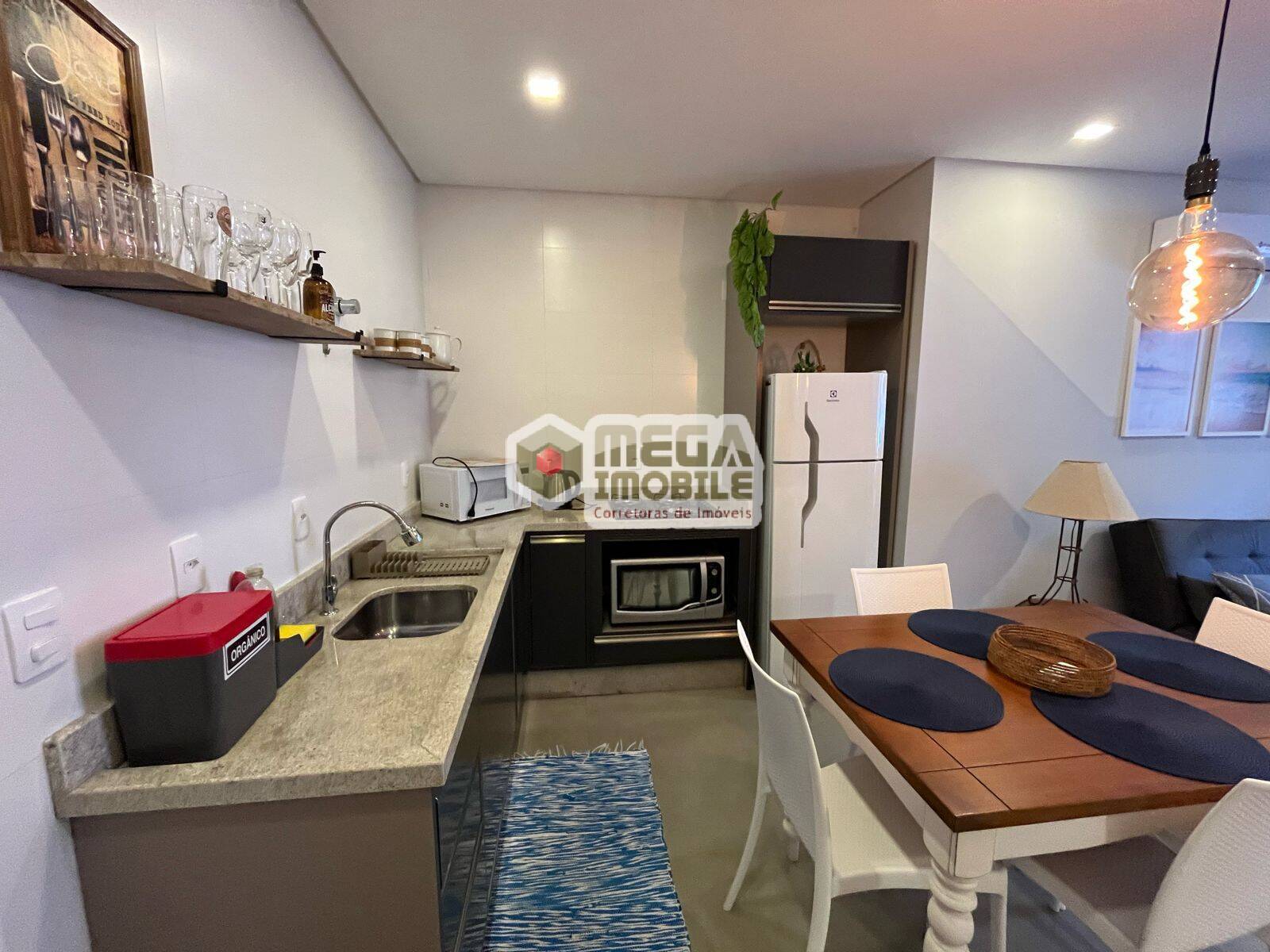 Apartamento à venda com 1 quarto, 42m² - Foto 9