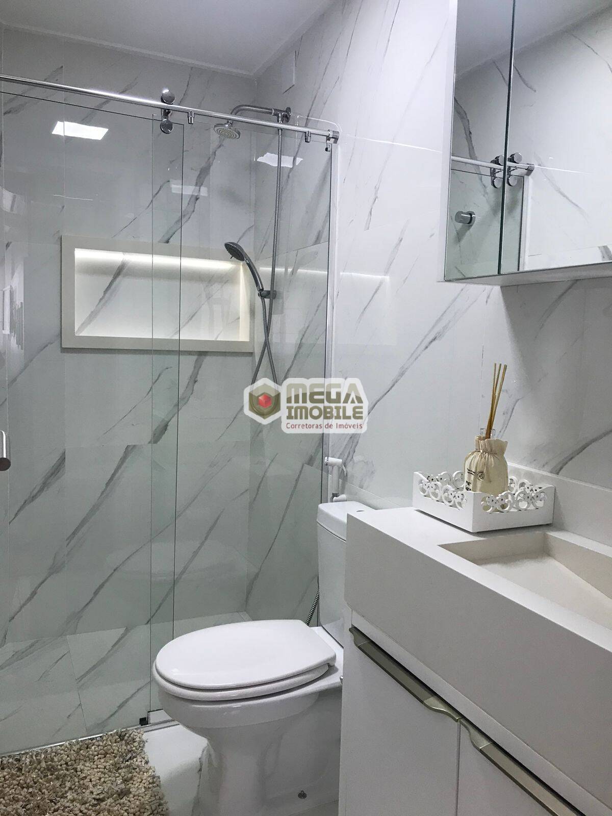 Apartamento à venda com 2 quartos, 69m² - Foto 16