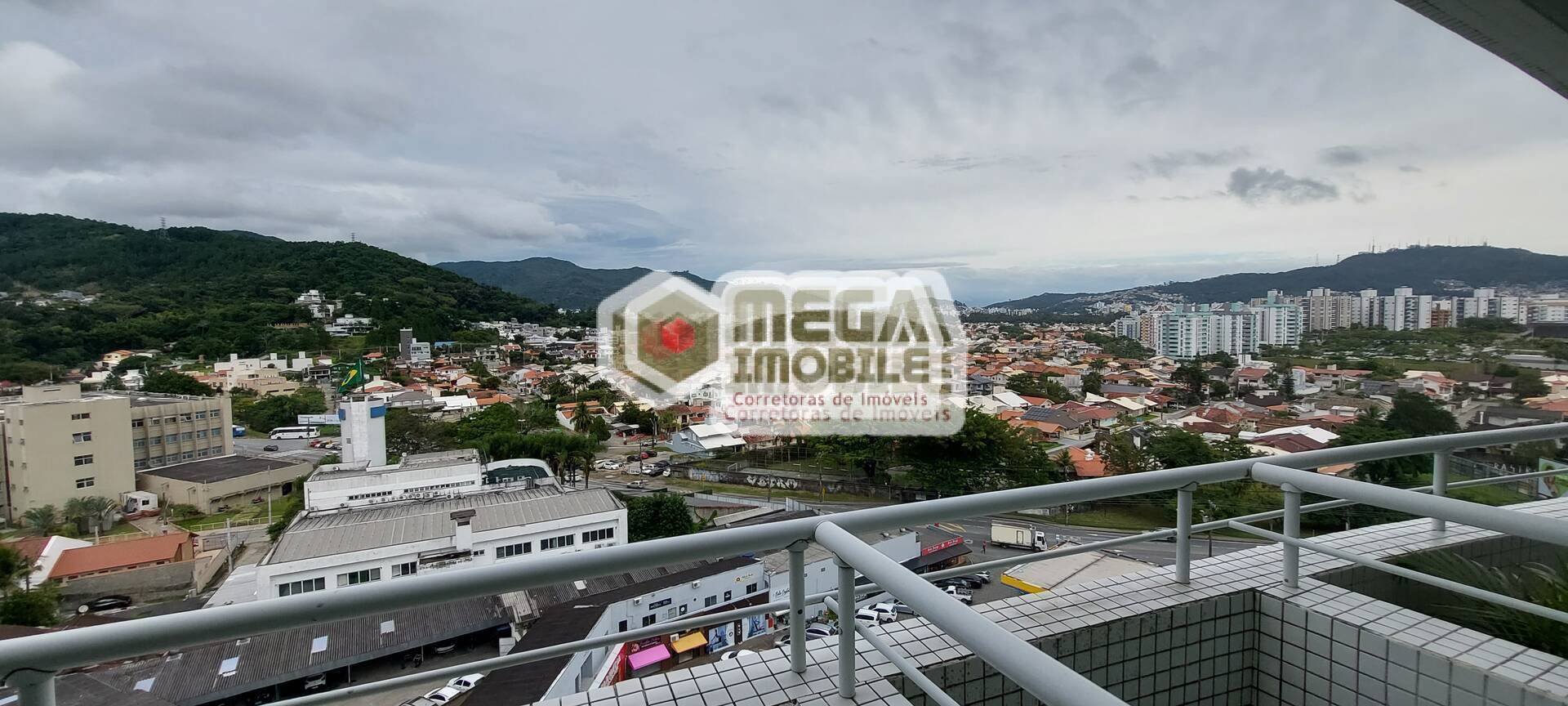 Apartamento à venda com 2 quartos, 74m² - Foto 26