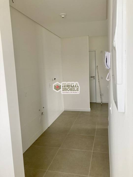 Apartamento à venda com 2 quartos, 65m² - Foto 5