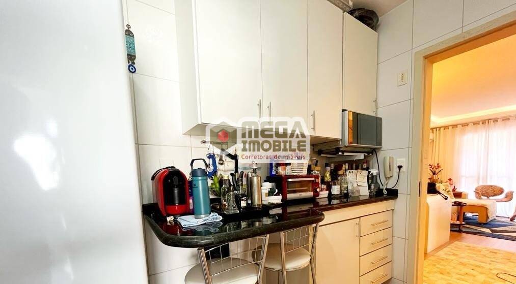 Apartamento à venda com 2 quartos, 71m² - Foto 7