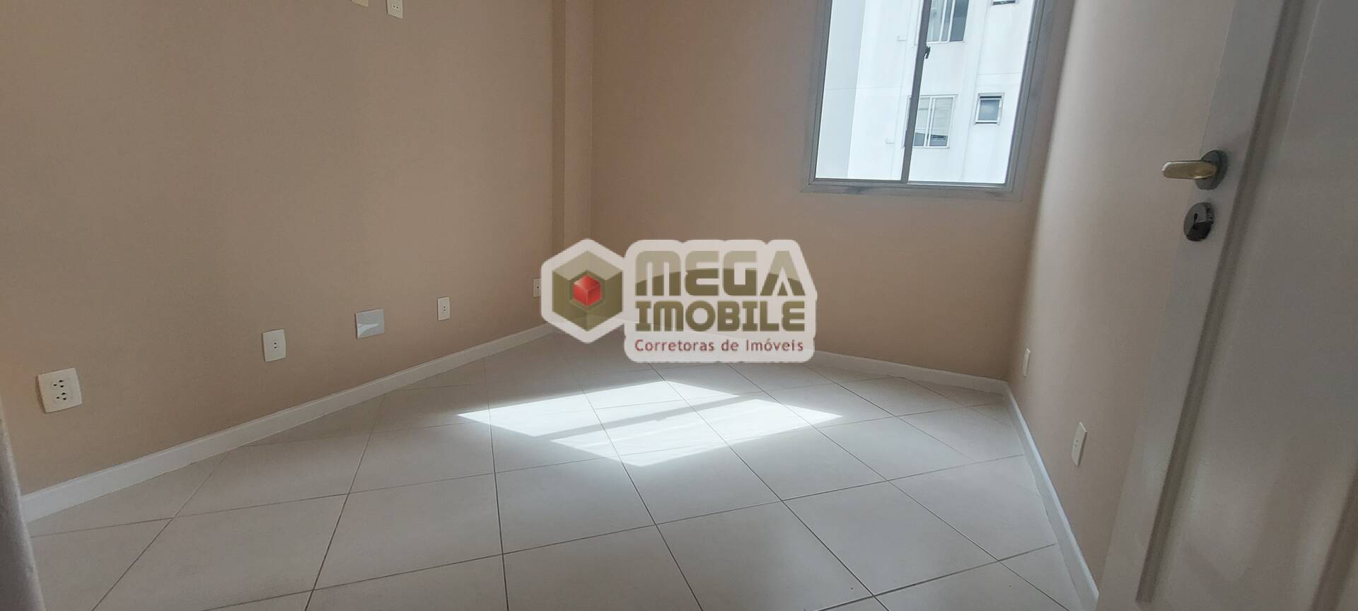 Apartamento à venda com 3 quartos, 80m² - Foto 9