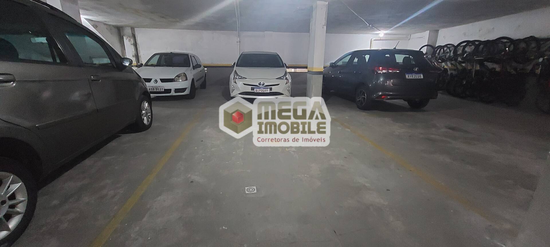 Apartamento à venda com 3 quartos, 80m² - Foto 22