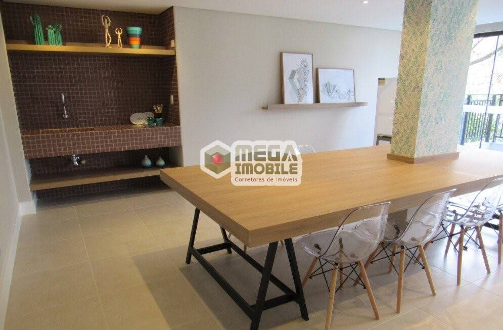 Apartamento à venda com 2 quartos, 69m² - Foto 33