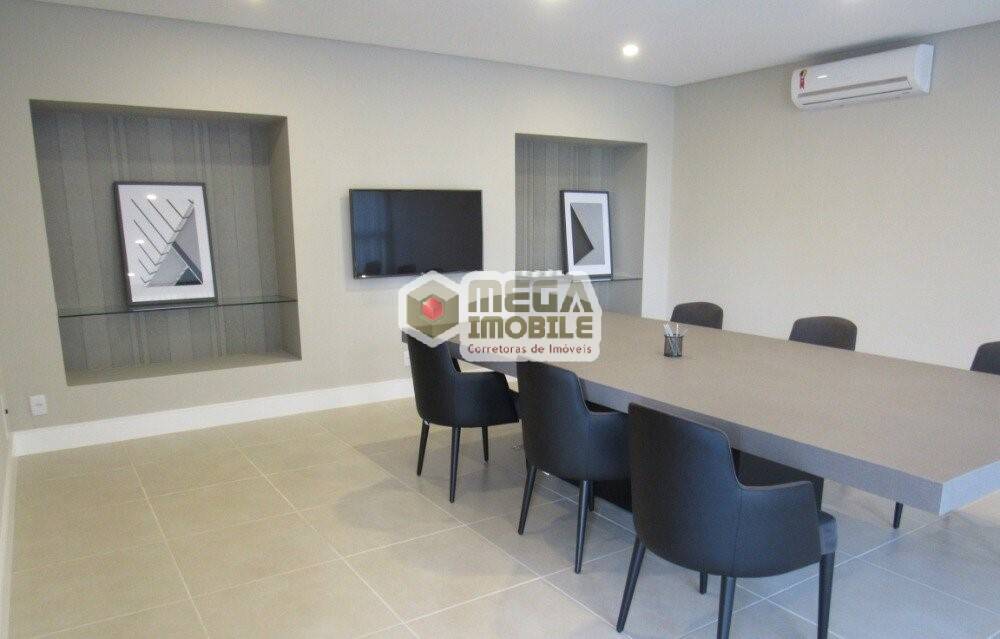 Apartamento à venda com 2 quartos, 69m² - Foto 41