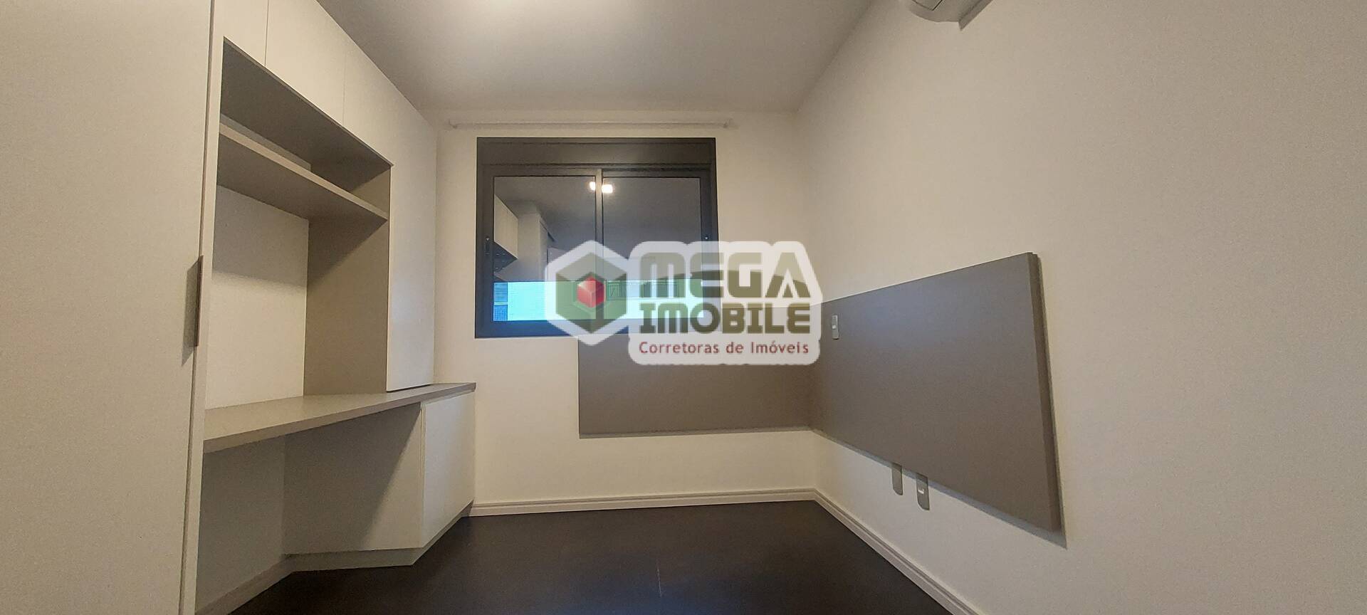 Apartamento à venda com 2 quartos, 72m² - Foto 33