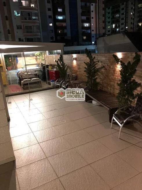 Apartamento à venda com 3 quartos, 158m² - Foto 4