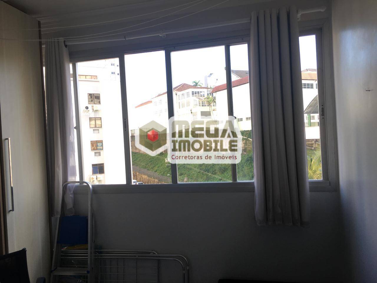 Apartamento à venda com 1 quarto, 50m² - Foto 12