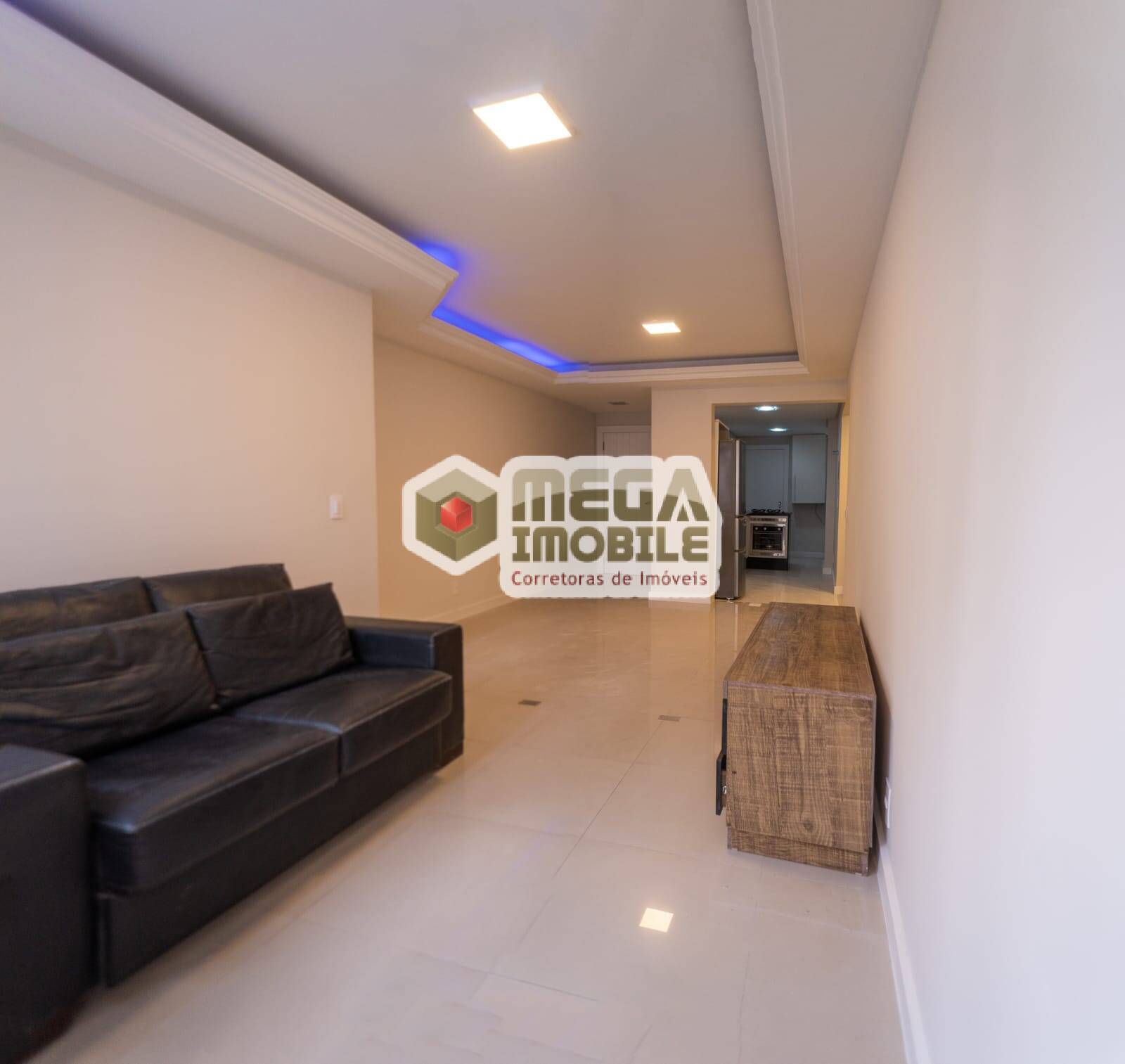 Apartamento à venda com 3 quartos, 96m² - Foto 3