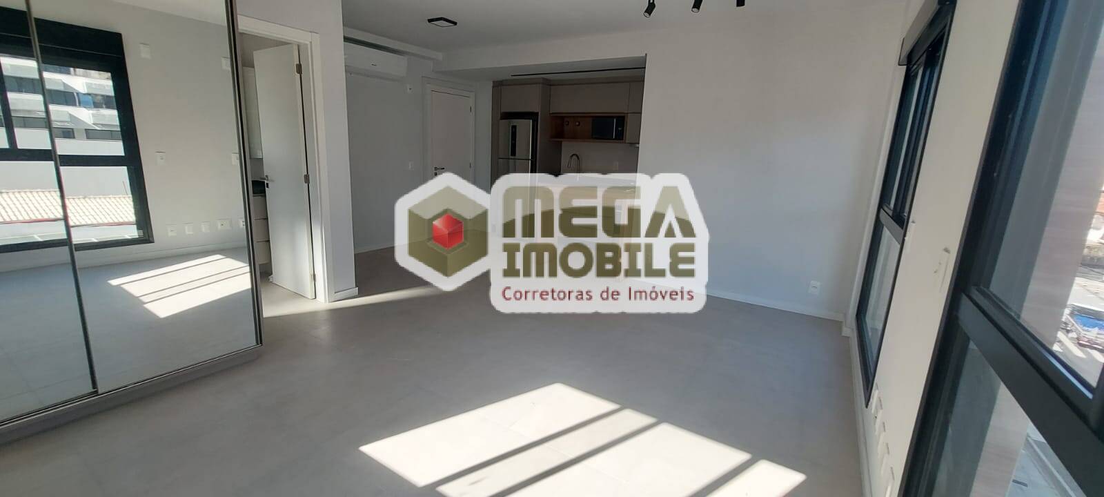 Apartamento à venda com 1 quarto, 28m² - Foto 3